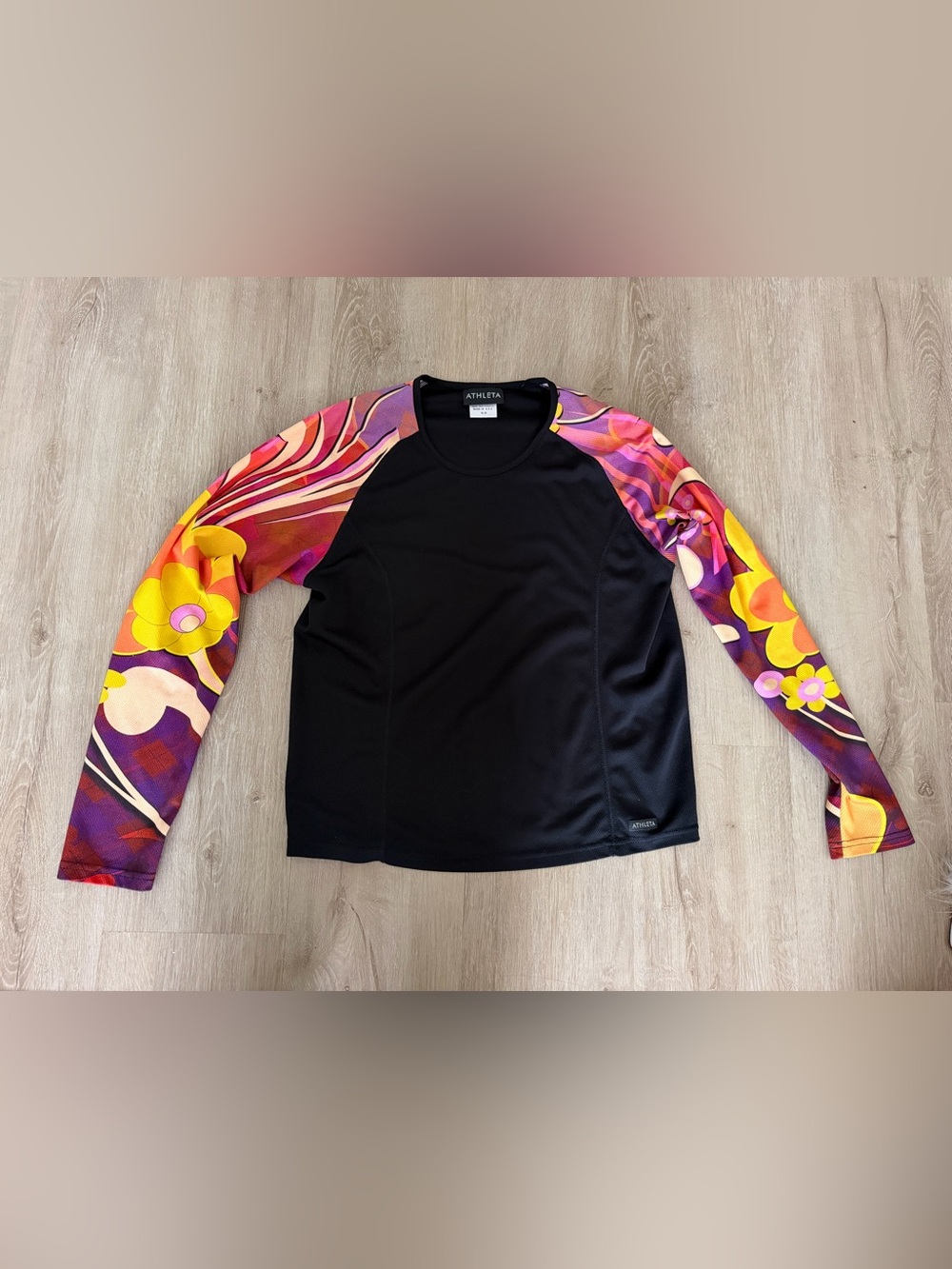 Athleta Black Long-Sleeve Top